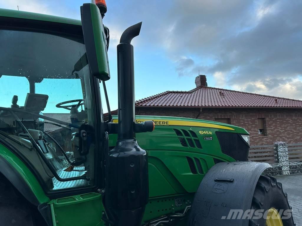 John Deere 6145 R Traktorok