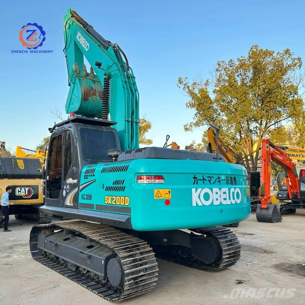 Kobelco SK 200 Lánctalpas kotrók