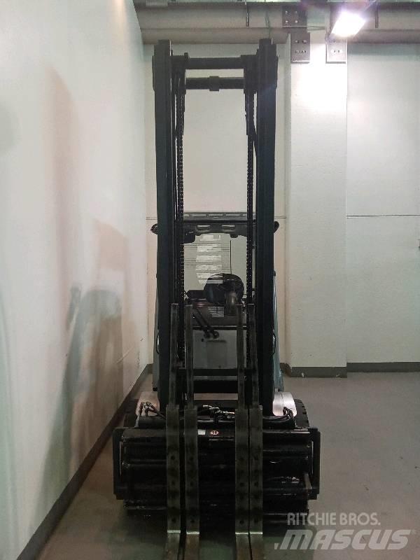 Still RX 60-40 Elektromos targoncák