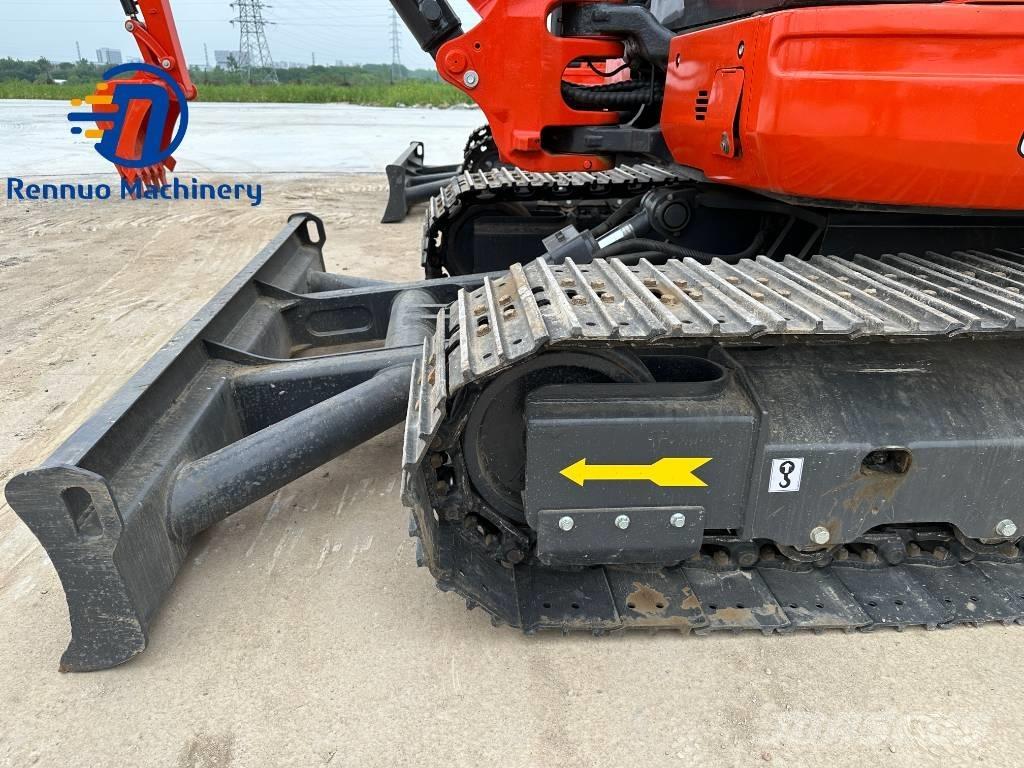 Kubota U 55 Mini kotrók < 7t