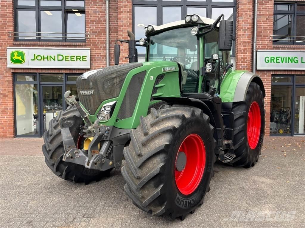 Fendt 828 Vario Traktorok