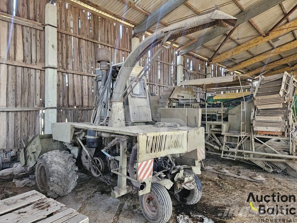 Fortschritt E281C Szecskázók