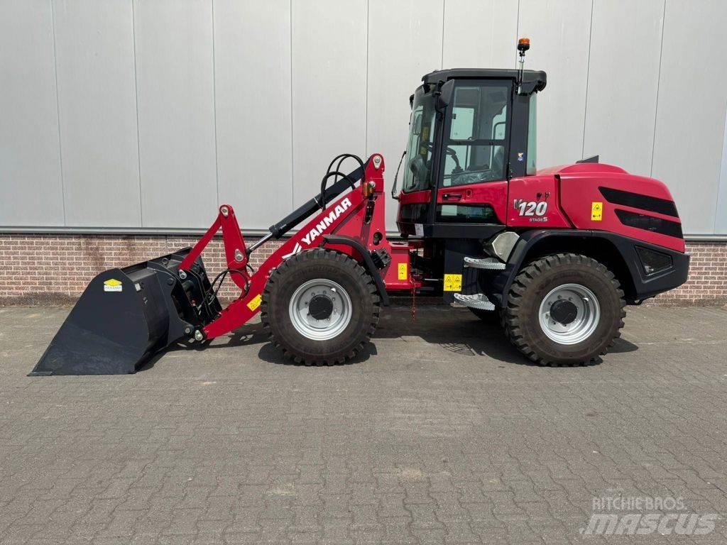 Yanmar V120 Gumikerekes homlokrakodók