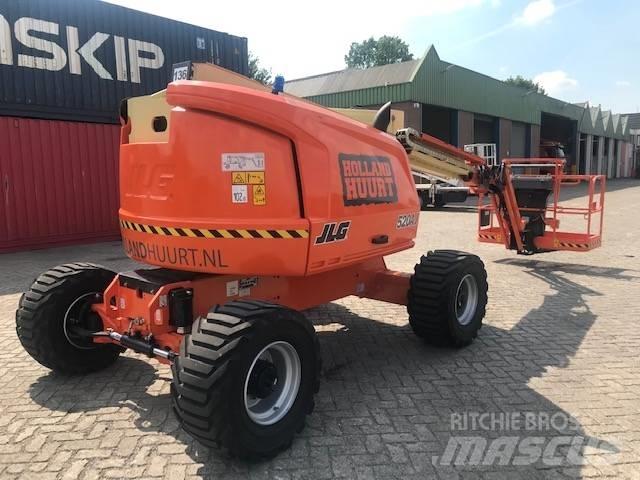 JLG 520 AJ Karos emelők