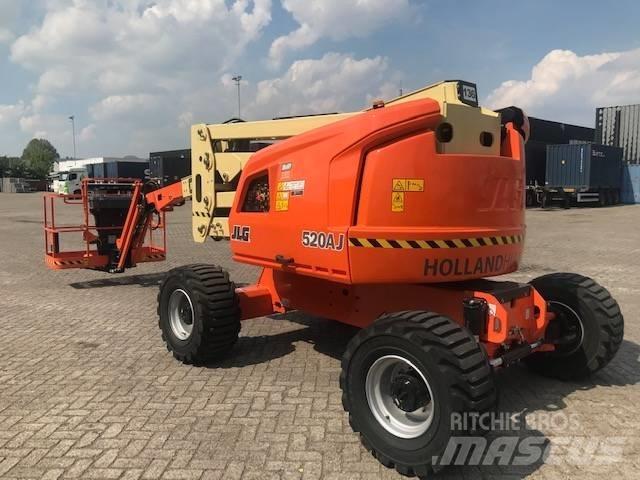 JLG 520 AJ Karos emelők