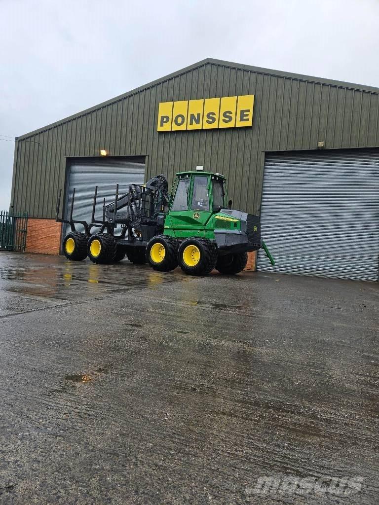 John Deere 1010 G Kihordók