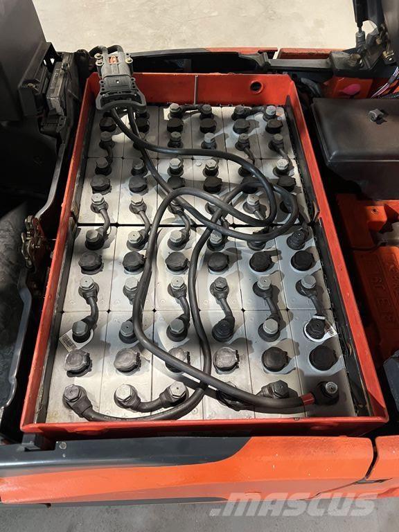 Linde E16C-02 Elektromos targoncák