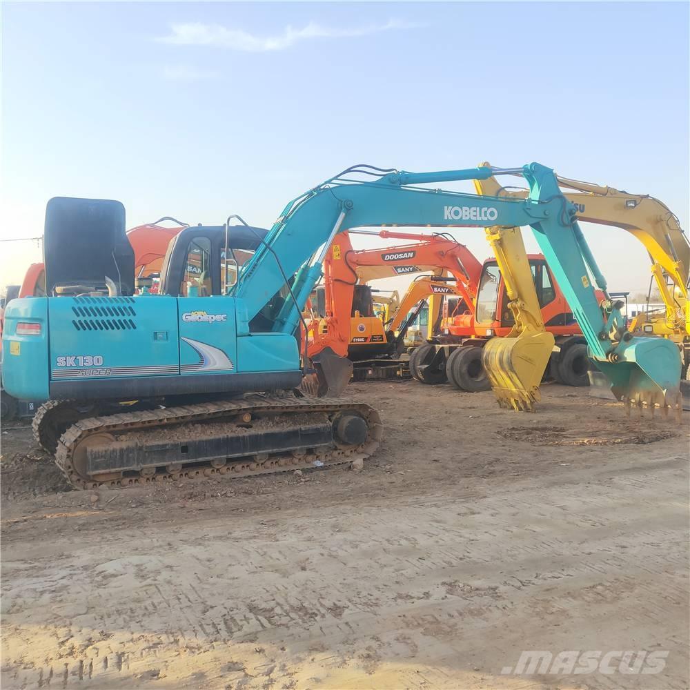 Kobelco SK130 Lánctalpas kotrók