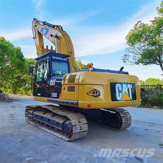 CAT 330 D L Lánctalpas kotrók