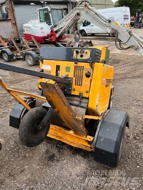 Terex MBR71 Egydobos hengerek