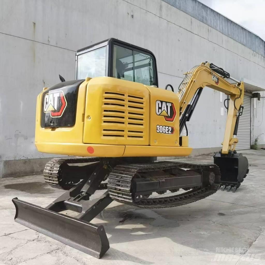 CAT 306E2 Mini kotrók < 7t