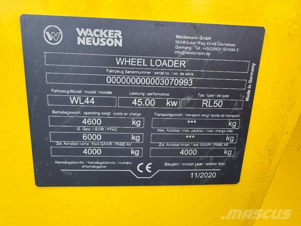 Wacker Neuson WL44 Gumikerekes homlokrakodók