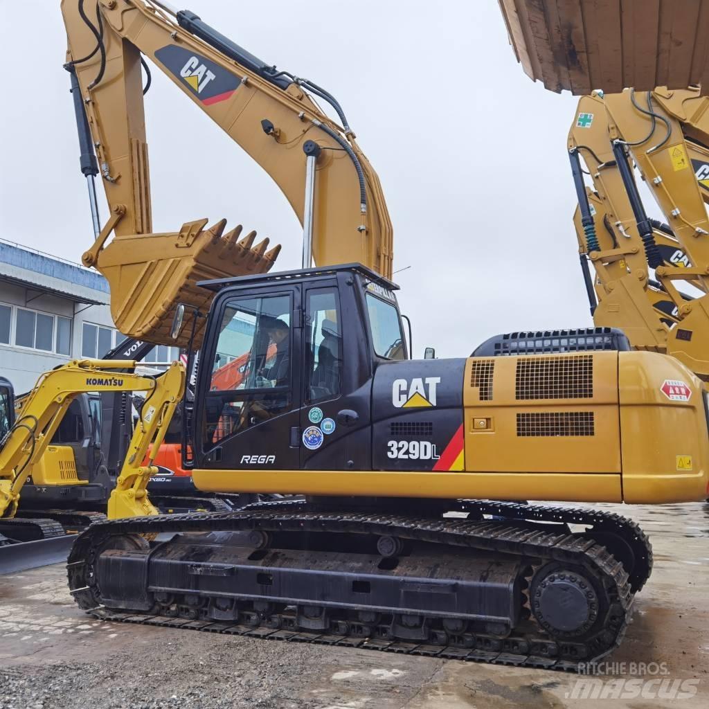 CAT 329 D Lánctalpas kotrók