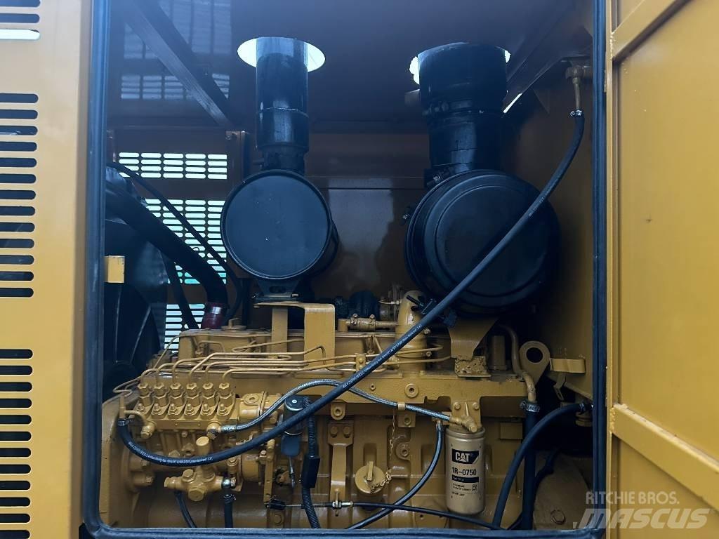 CAT 140K Gréderek