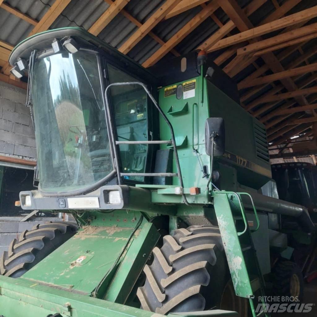 John Deere 1177 Kombájnok