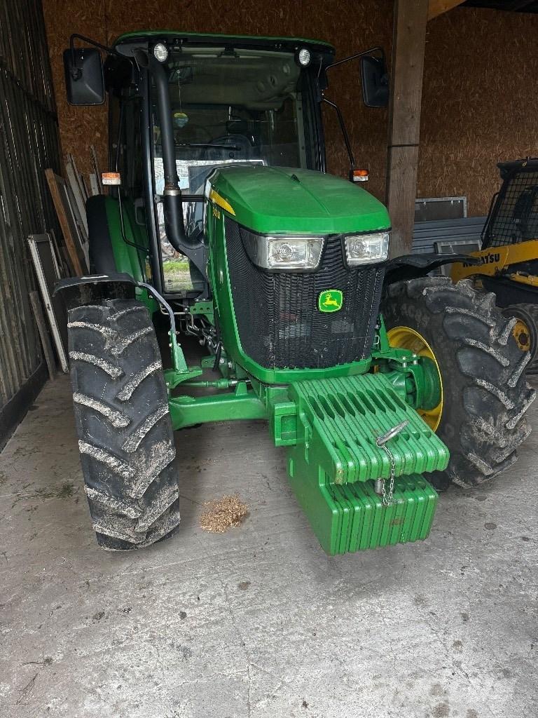 John Deere 5100 M Traktorok