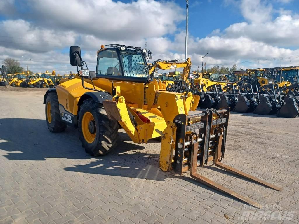JCB 535-125 Teleszkópos rakodók