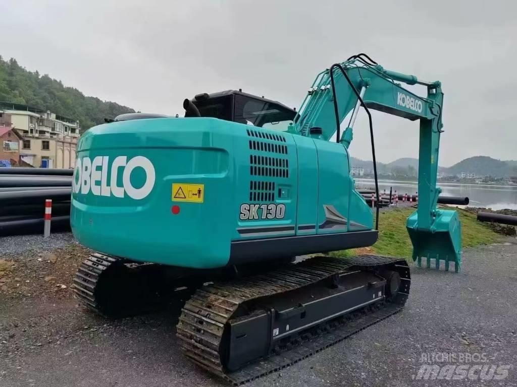 Kobelco SK130-11 Közepes (midi) kotrók 7 t - 12 t