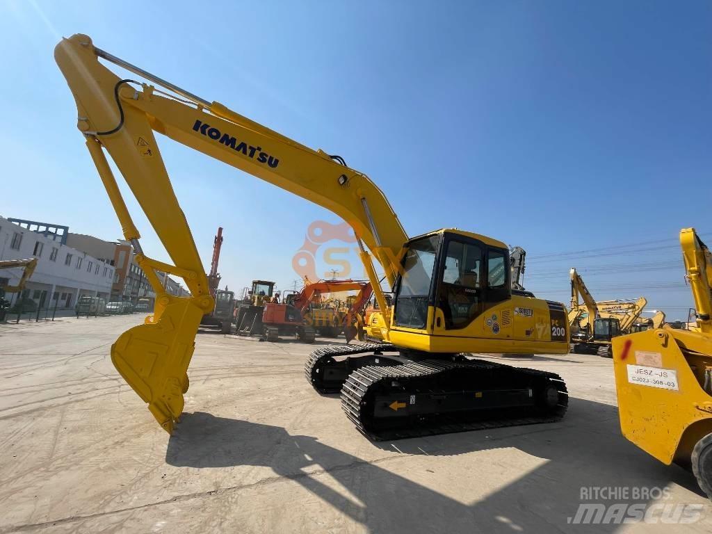 Komatsu PC 200 Lánctalpas kotrók