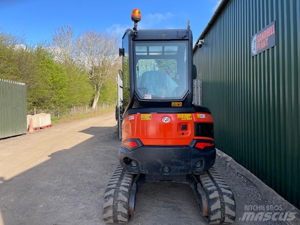 Kubota U 27-4 Mini kotrók < 7t