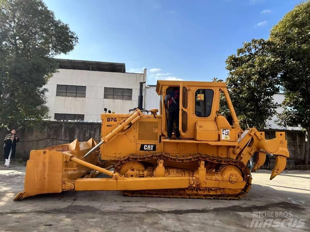 CAT D 7 G lánctalpas dózerek