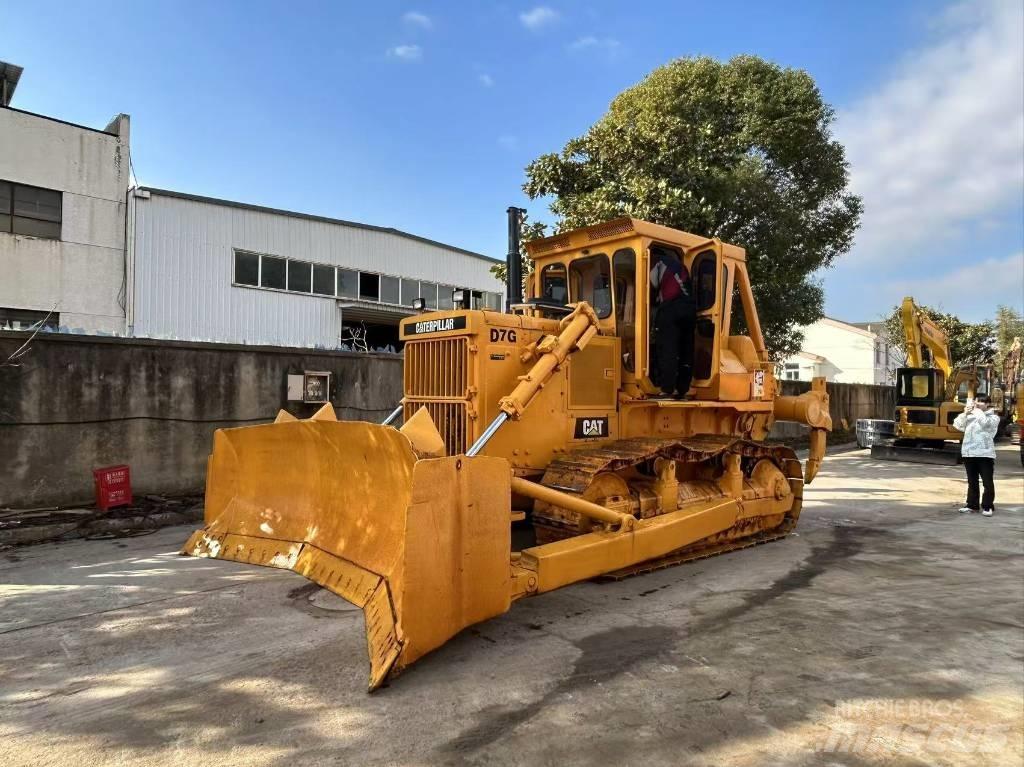 CAT D 7 G lánctalpas dózerek