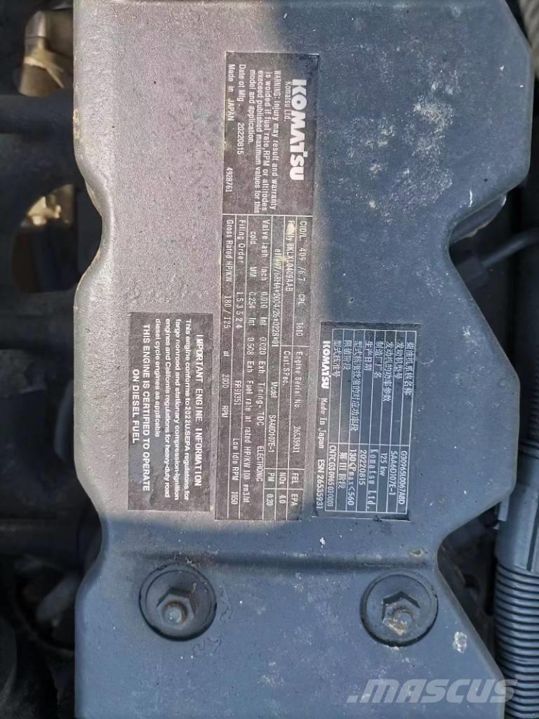 Komatsu PC 220-8 Lánctalpas kotrók