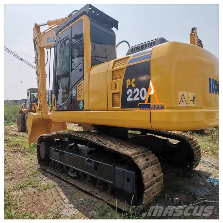 Komatsu PC 220-8 Lánctalpas kotrók