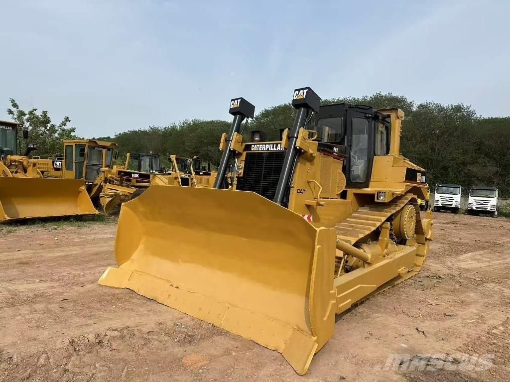 CAT D8R lánctalpas dózerek