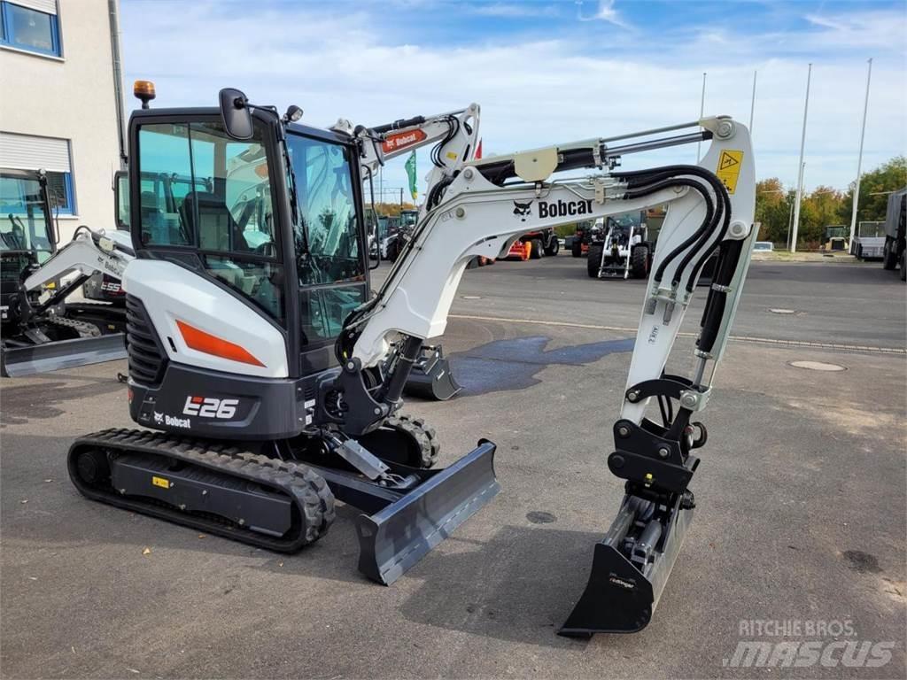Bobcat E 26 Mini kotrók < 7t