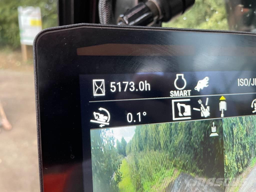 CAT 320 Lánctalpas kotrók