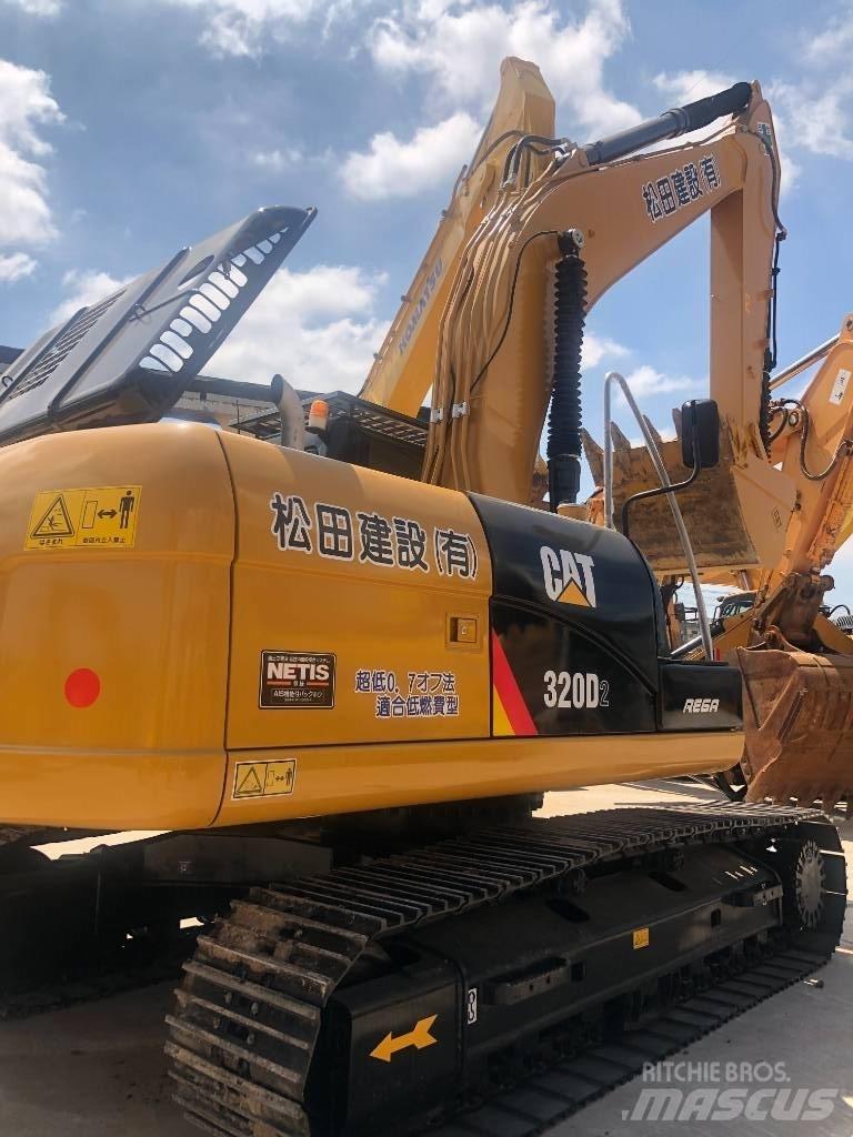 CAT 320 B L Lánctalpas kotrók
