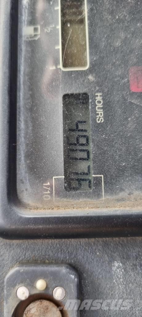 JCB 8015 Mini kotrók < 7t