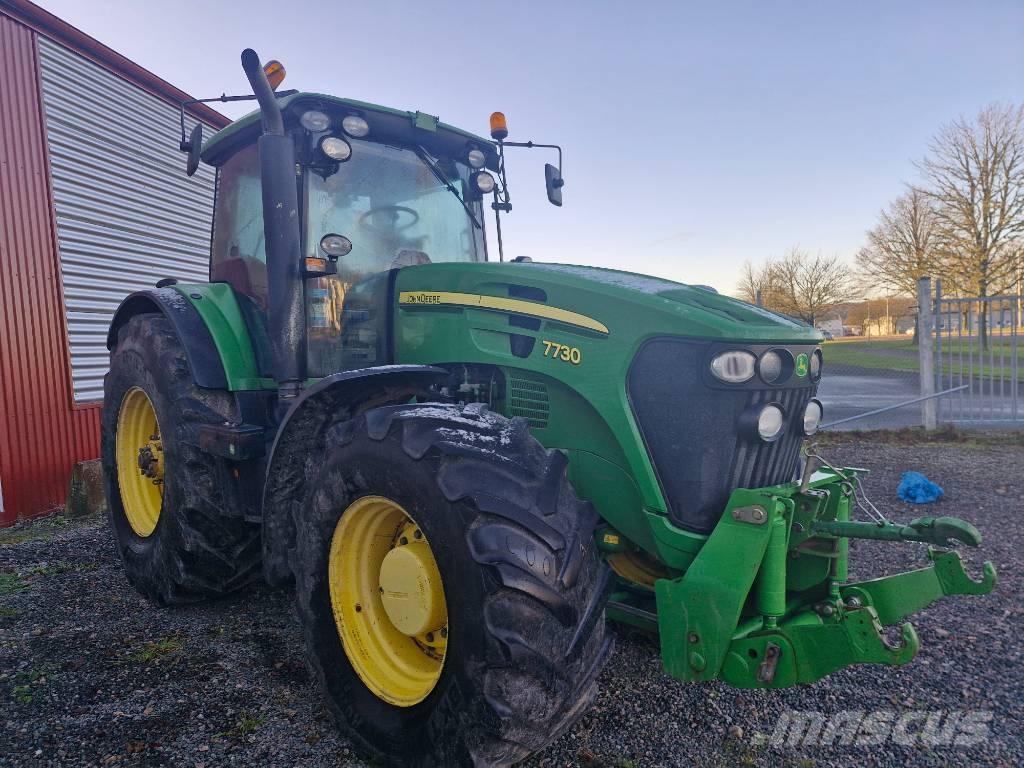 John Deere 7730 Traktorok