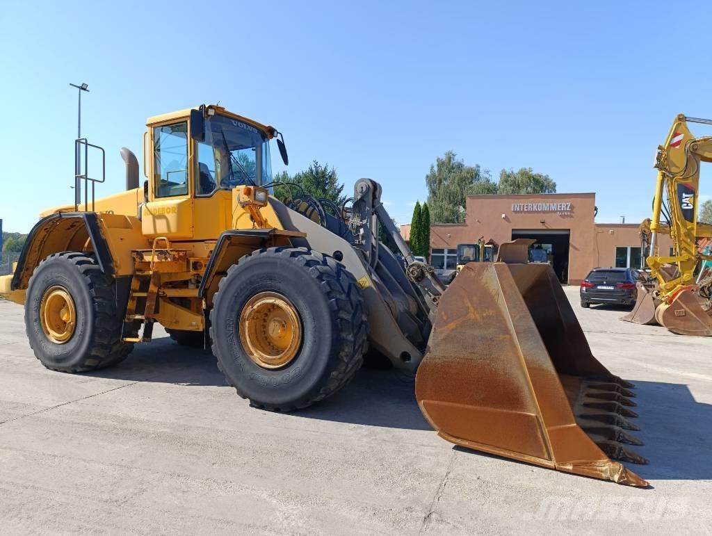 Volvo L 180 E Gumikerekes homlokrakodók