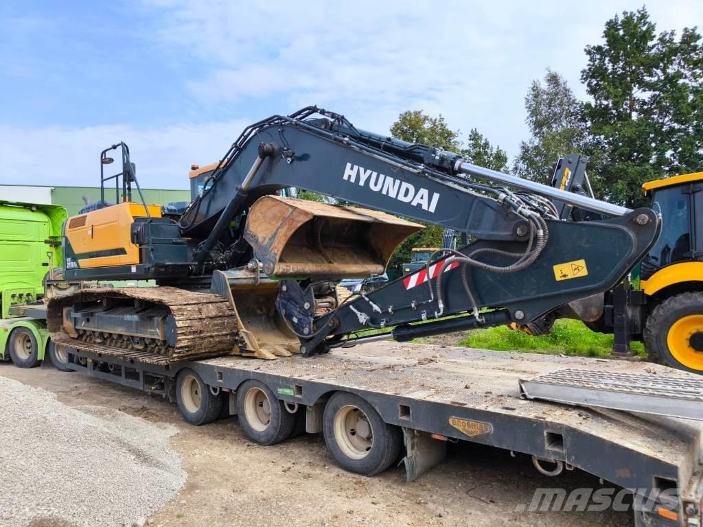 Hyundai HX 210 AL Lánctalpas kotrók
