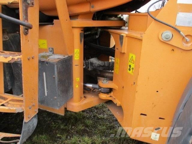 CASE 921 E 821 721 Gumikerekes homlokrakodók