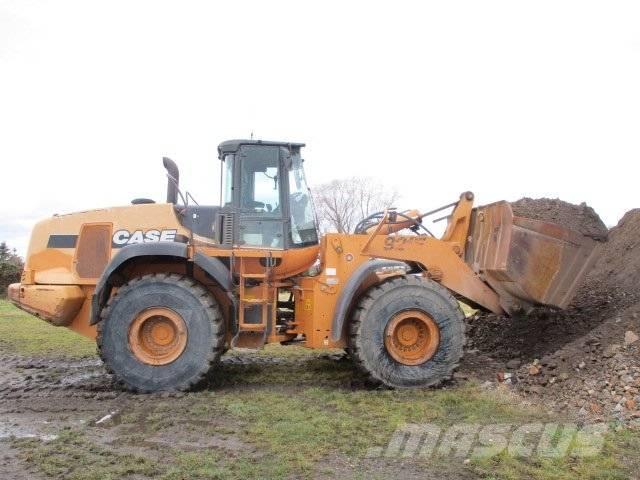 CASE 921 E 821 721 Gumikerekes homlokrakodók