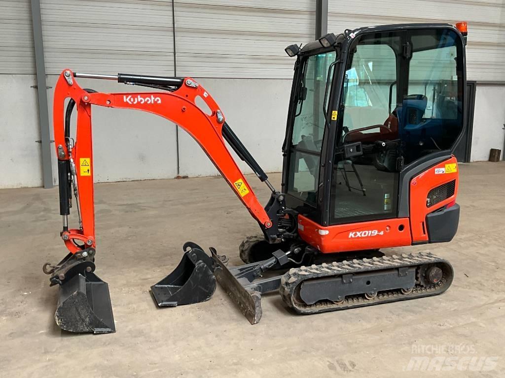 Kubota KX 019-4 Mini kotrók < 7t