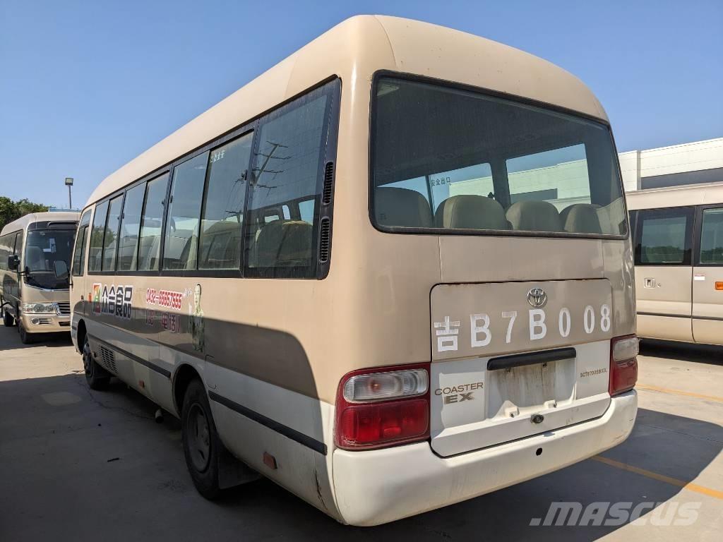 Toyota Coaster Bus Mini buszok
