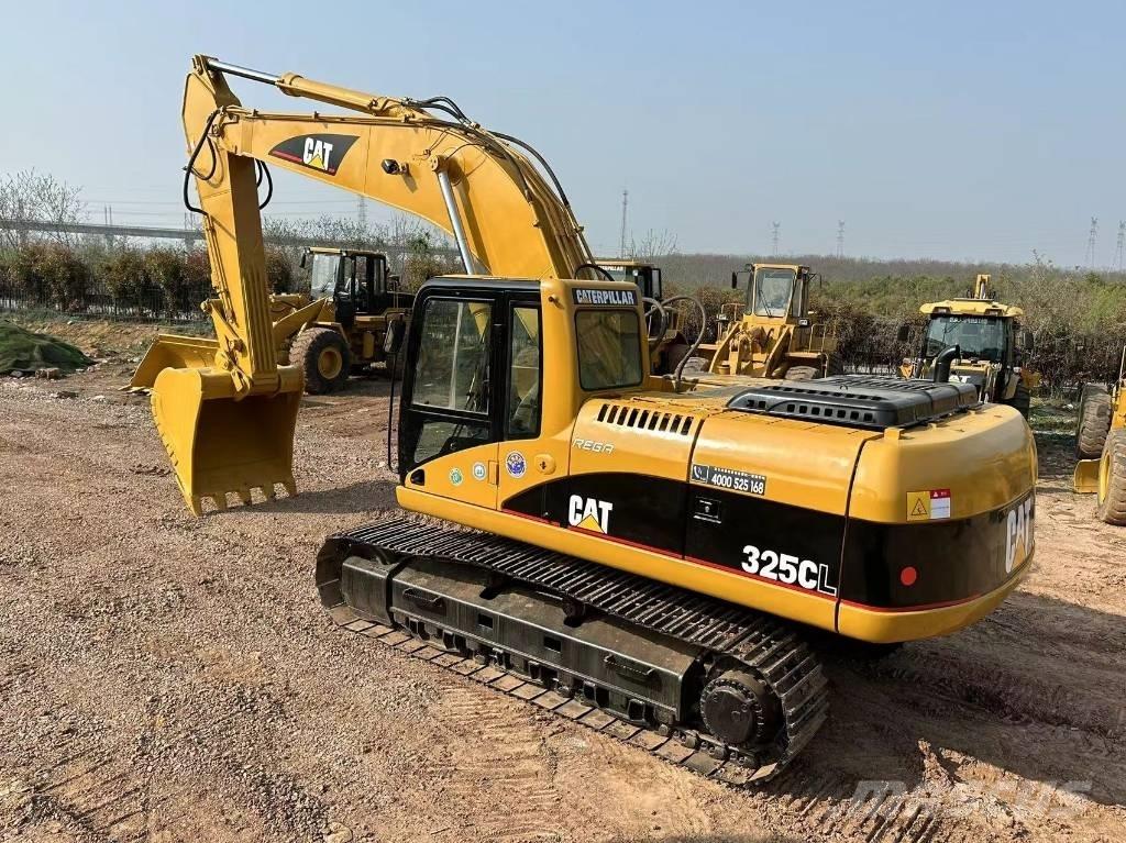 CAT 325 CL Lánctalpas kotrók