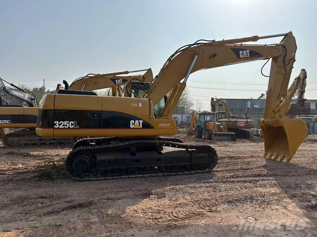 CAT 325 CL Lánctalpas kotrók