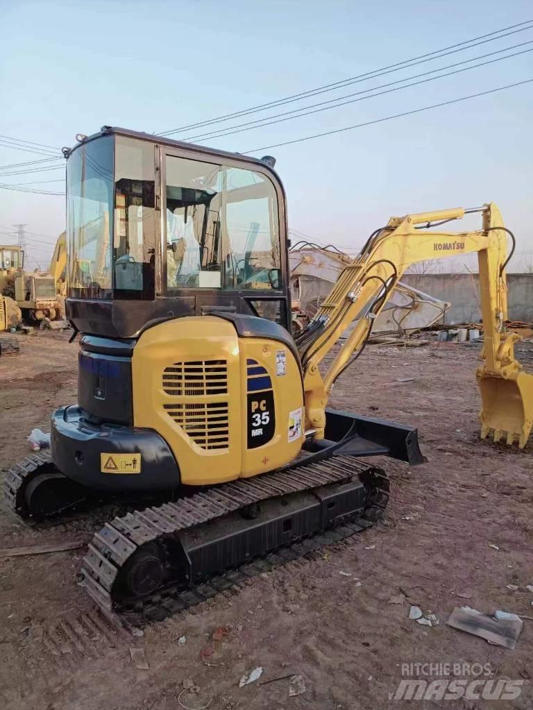 Komatsu PC 35 Mini kotrók < 7t