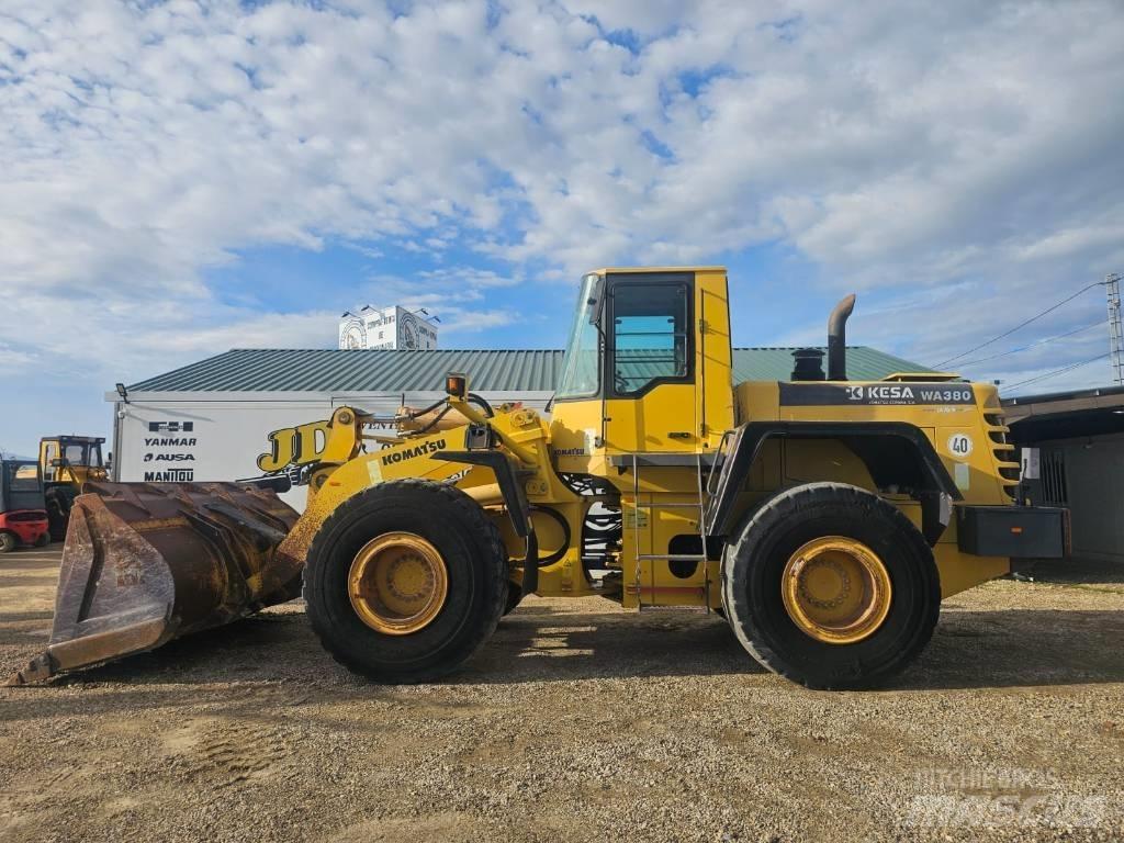 Komatsu WA 380-3H Gumikerekes homlokrakodók