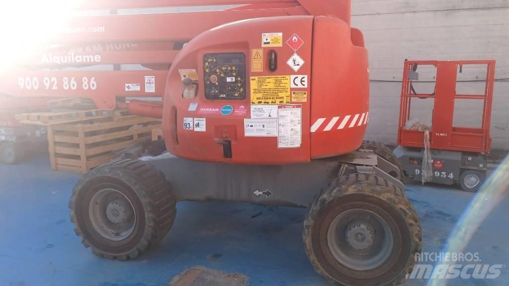 JLG 450 AJ II Karos emelők