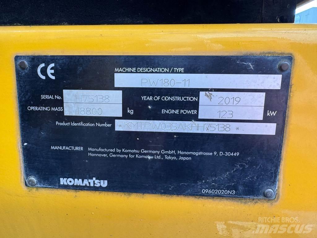Komatsu PW180-11 Gumikerekes kotrók