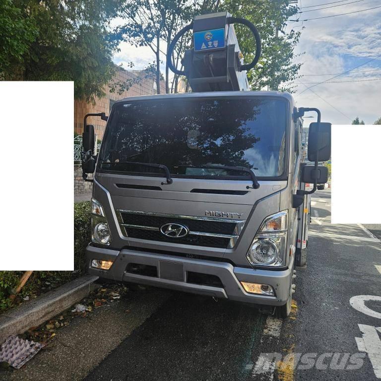 Horyong SKY320 Teherautóra szerelt emelők és állványok