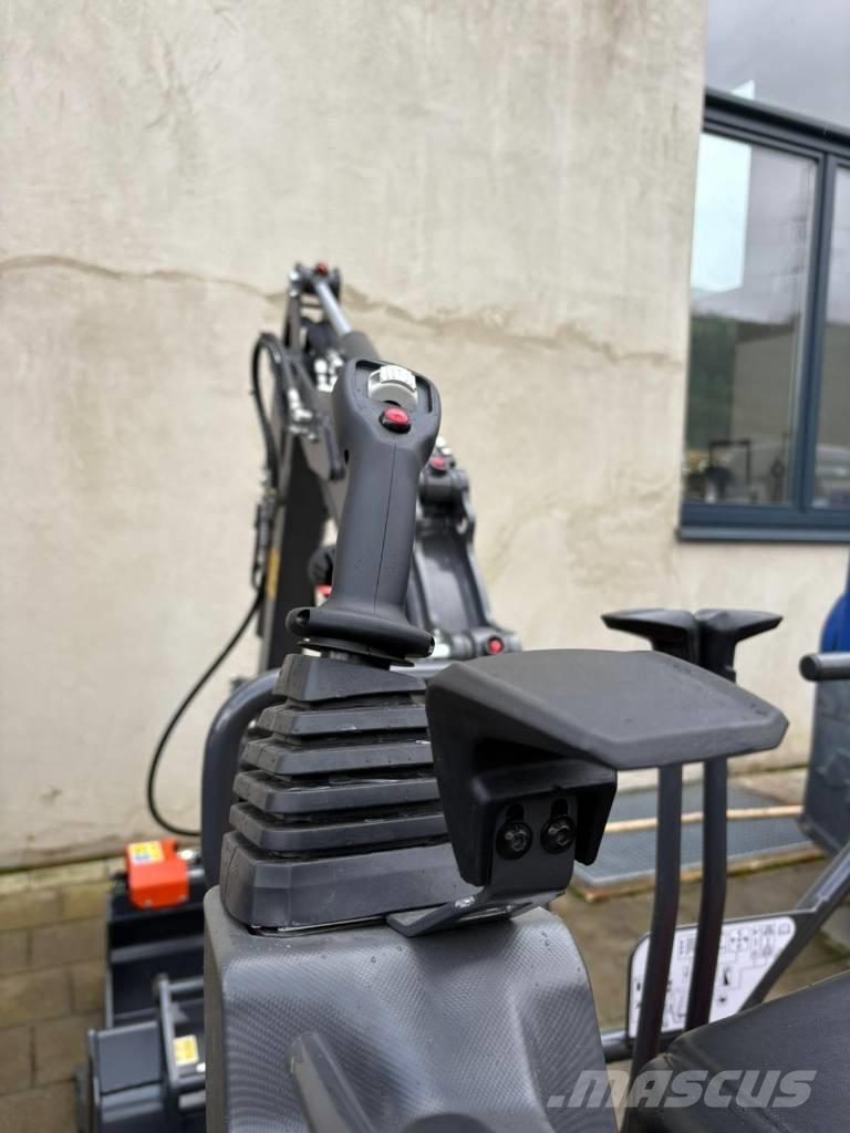 Eurocomach ES14SR Mini kotrók < 7t