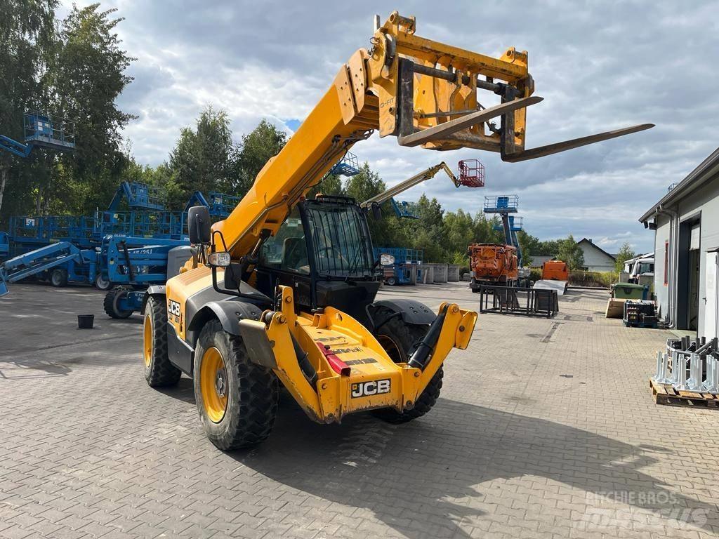 JCB 540-140 Teleszkópos rakodók