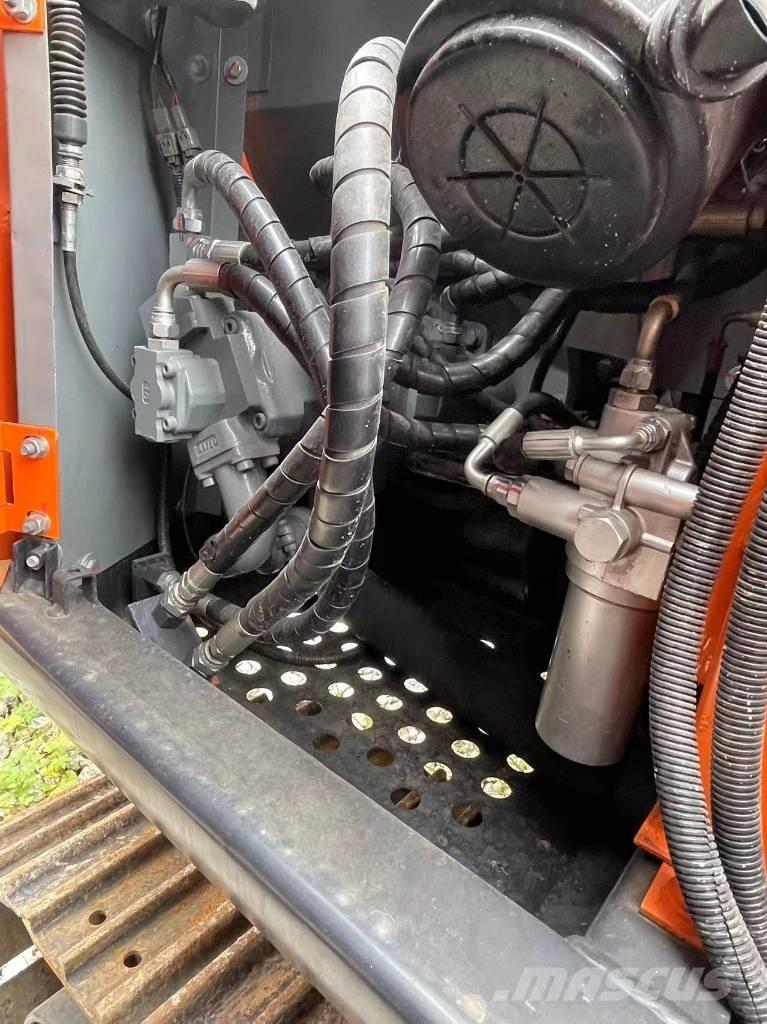 Hitachi ZX 70 Mini kotrók < 7t